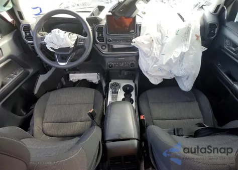 2021 Ford Bronco Sport Big Bend z USA, uszkodzony, nr VIN 3FMCR9B63MRA85698